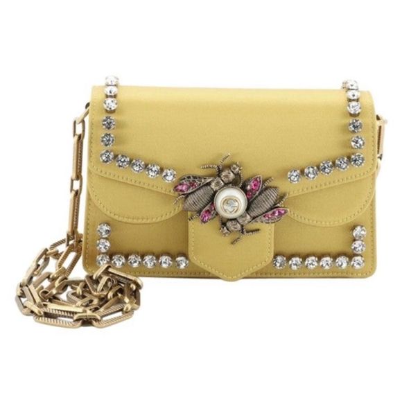 Gucci Broadway Pearly Bee Shoulder Bag
Crystal Embellished Satin - Picture 3 of 14